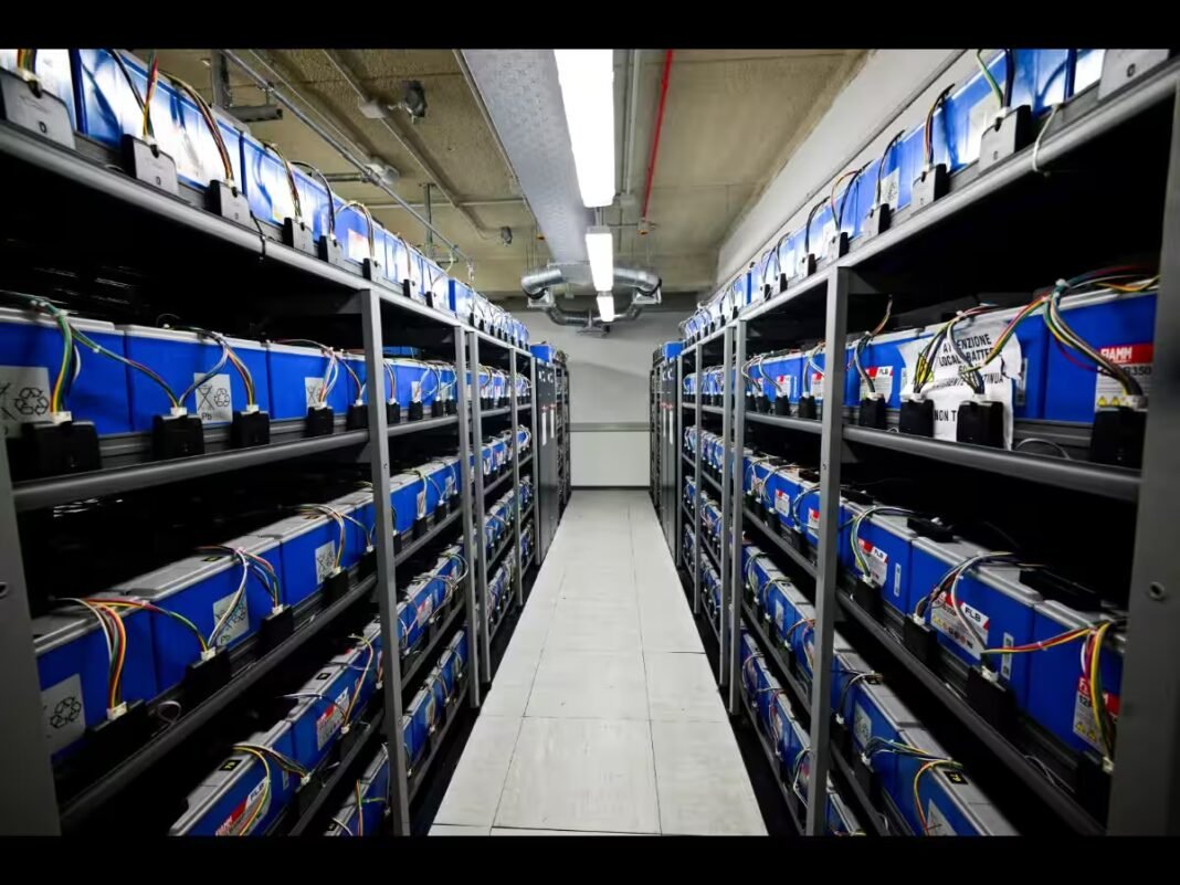 Data centre IPO hopefuls brave tougher market as investor scrutiny grows Data centre IPO hopefuls brave tougher market as investor scrutiny grows