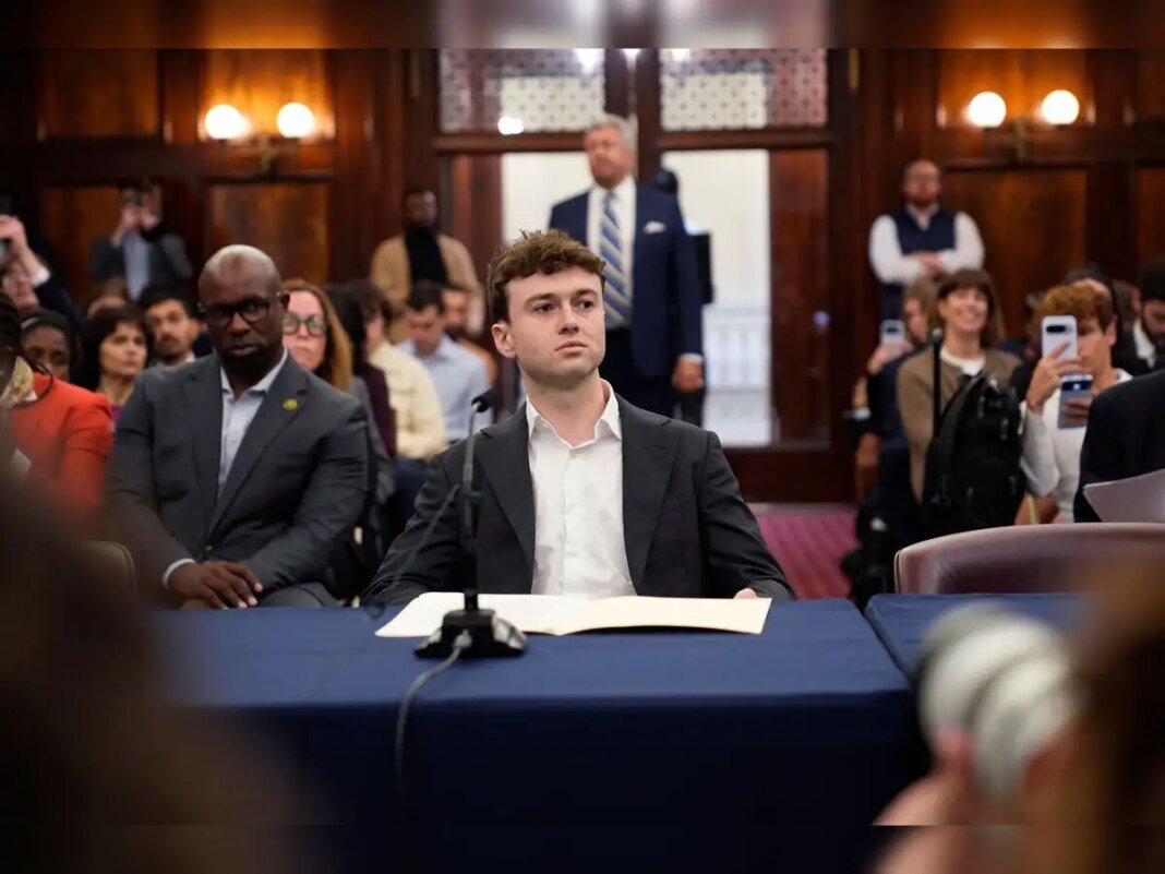 AI regulation: AI industry insiders voice alarms to NYC council as local governments take up safety concerns AI regulation: AI industry insiders voice alarms to NYC council as local governments take up safety concerns
