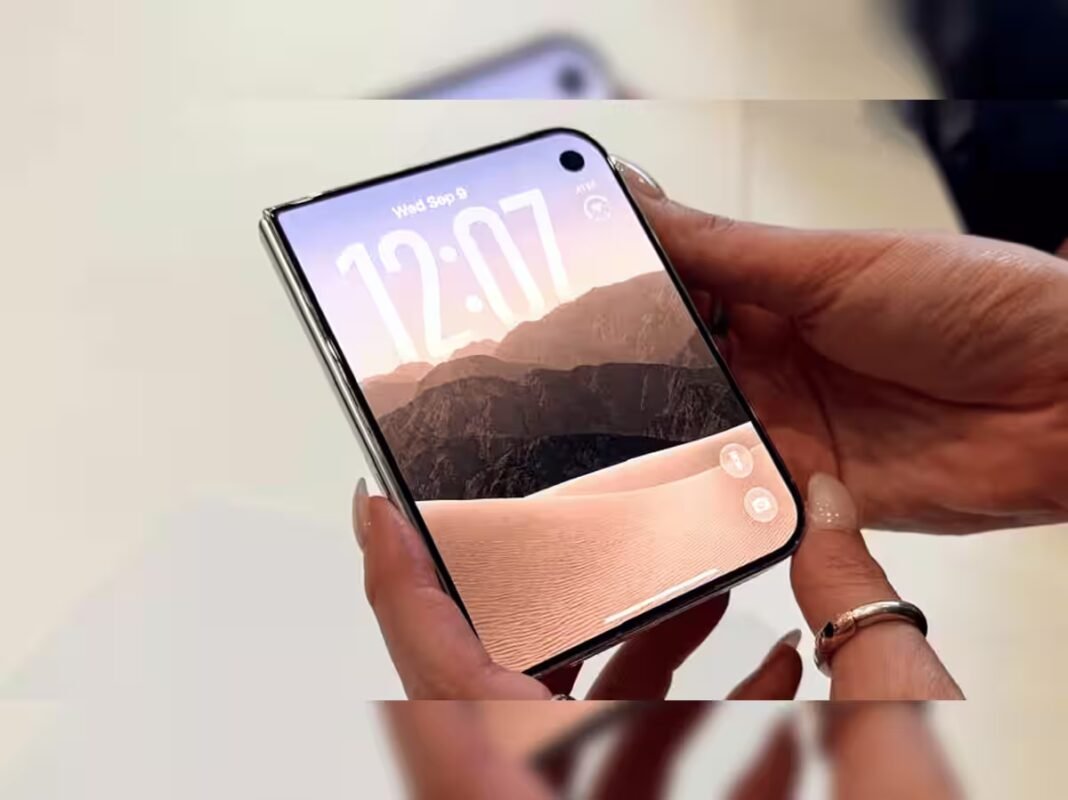 Apple plans to sell six million iPhone Duo units this year: Report Apple plans to sell six million iPhone Duo units this year: Report